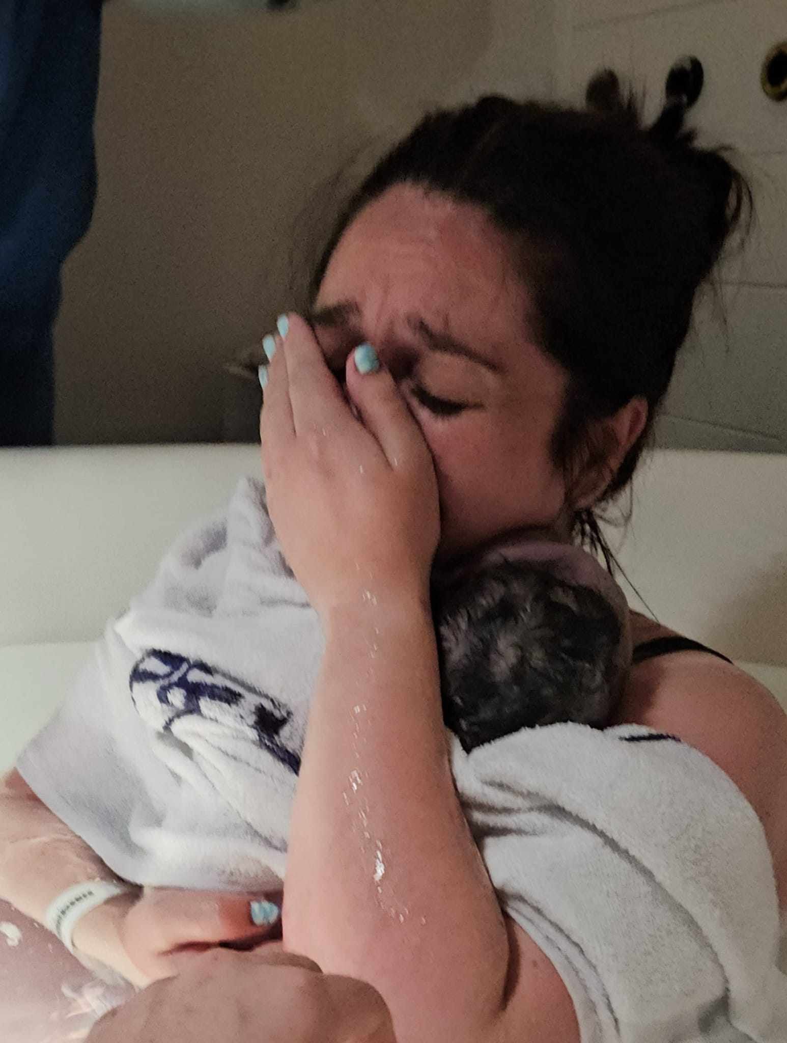Fi’s Positive Birth with Hypnobirthing and a Labour Comb